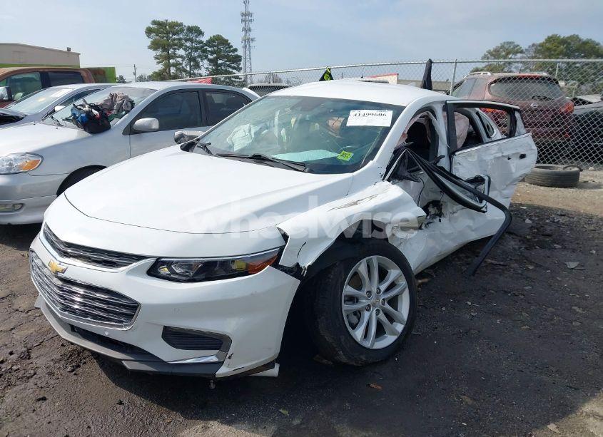 Photo 2 of 2018 Chevrolet Malibu HYBRID (VIN 1G1ZF5SU4JF153281)