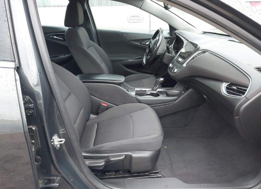 Photo 5 of 2018 Chevrolet Malibu HYBRID (VIN 1G1ZF5SU4JF245653)