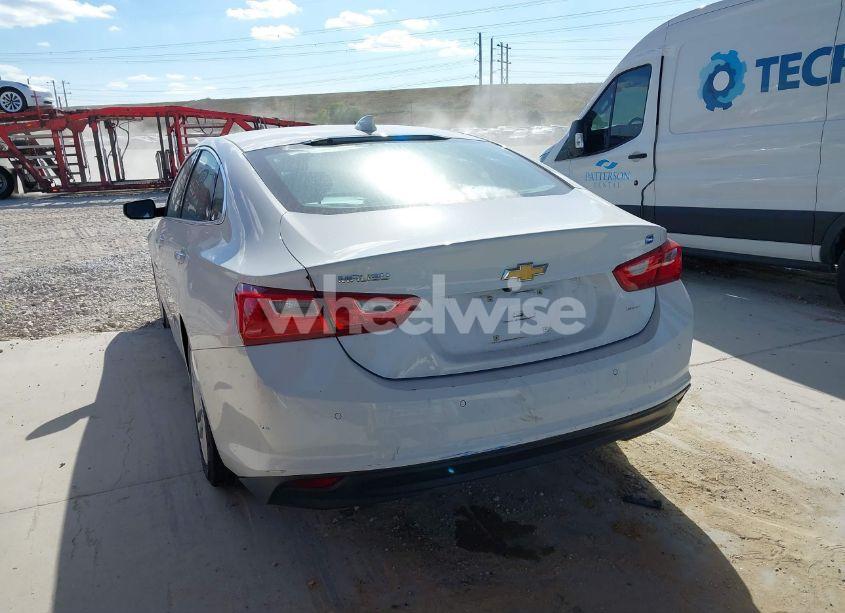 Photo 3 of 2018 Chevrolet Malibu HYBRID (VIN 1G1ZF5SU4JF283142)
