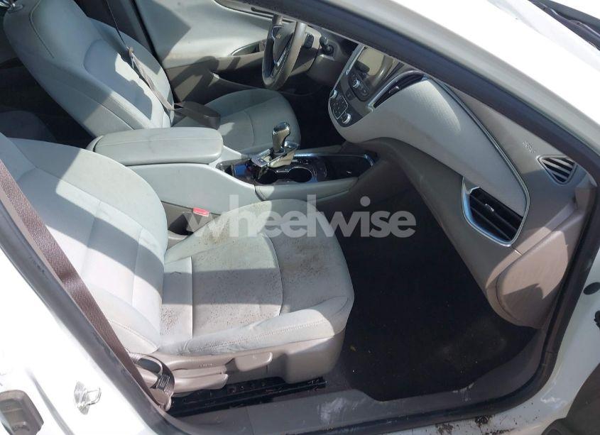 Photo 5 of 2018 Chevrolet Malibu HYBRID (VIN 1G1ZF5SU4JF283142)