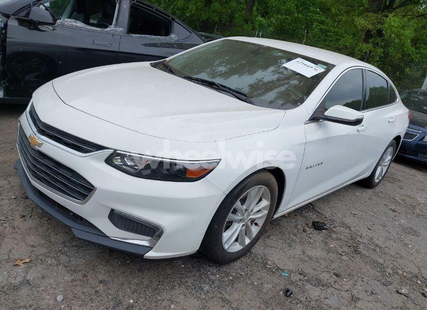 Photo 2 of 2018 Chevrolet Malibu HYBRID (VIN 1G1ZF5SU4JF289510)