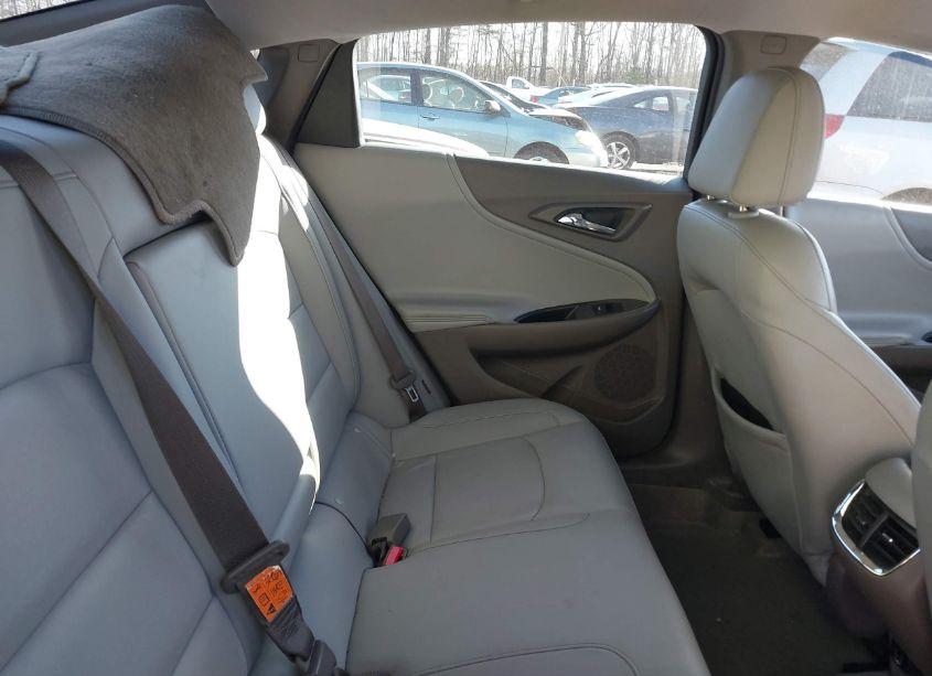 Photo 8 of 2018 Chevrolet Malibu HYBRID (VIN 1G1ZF5SU7JF174867)