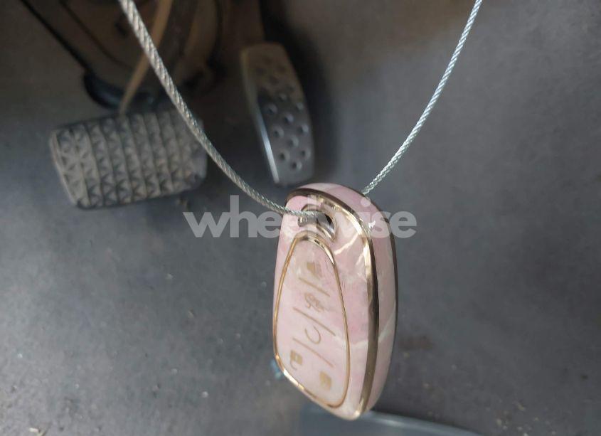 Photo 11 of 2016 Chevrolet Malibu 2LT (VIN 1G1ZF5SX1GF170655)