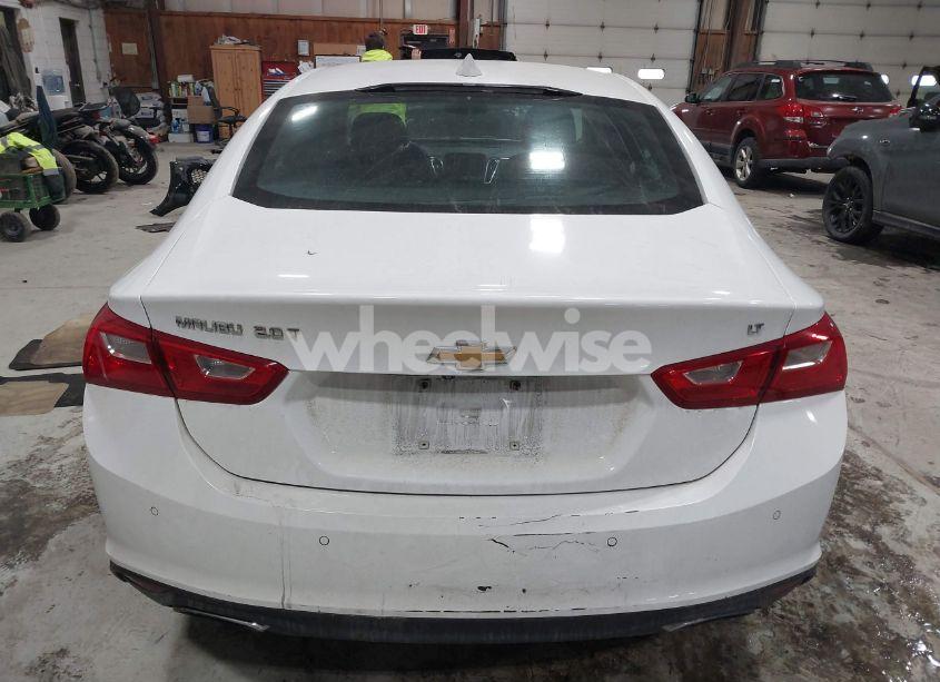 Photo 16 of 2016 Chevrolet Malibu 2LT (VIN 1G1ZF5SX1GF243054)
