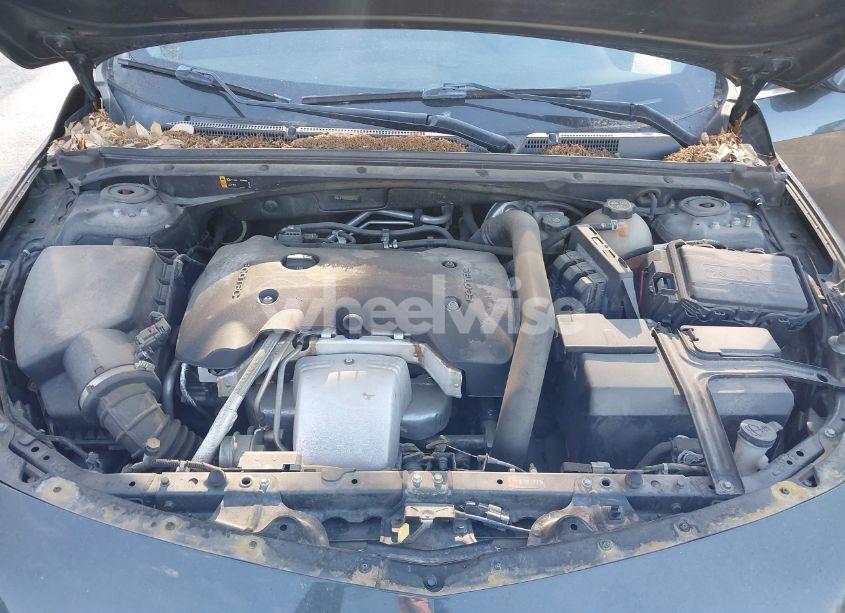 Photo 10 of 2016 Chevrolet Malibu 2LT (VIN 1G1ZF5SX1GF343591)