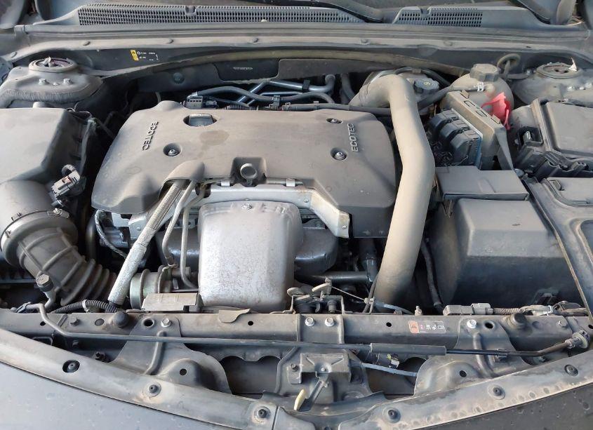 Photo 10 of 2016 Chevrolet Malibu 2LT (VIN 1G1ZF5SX2GF287757)