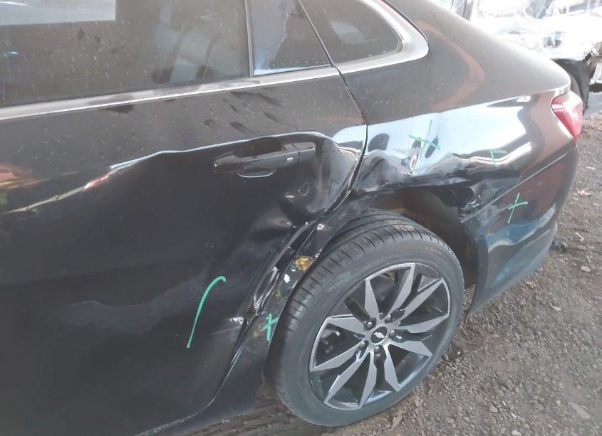 Photo 6 of 2016 Chevrolet Malibu 2LT (VIN 1G1ZF5SX2GF287757)