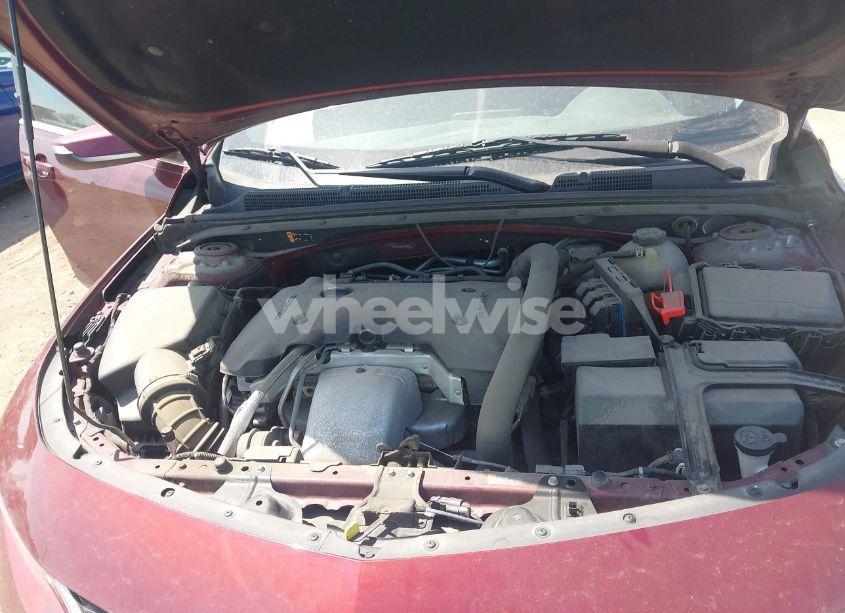 Photo 10 of 2016 Chevrolet Malibu 2LT (VIN 1G1ZF5SX3GF249972)