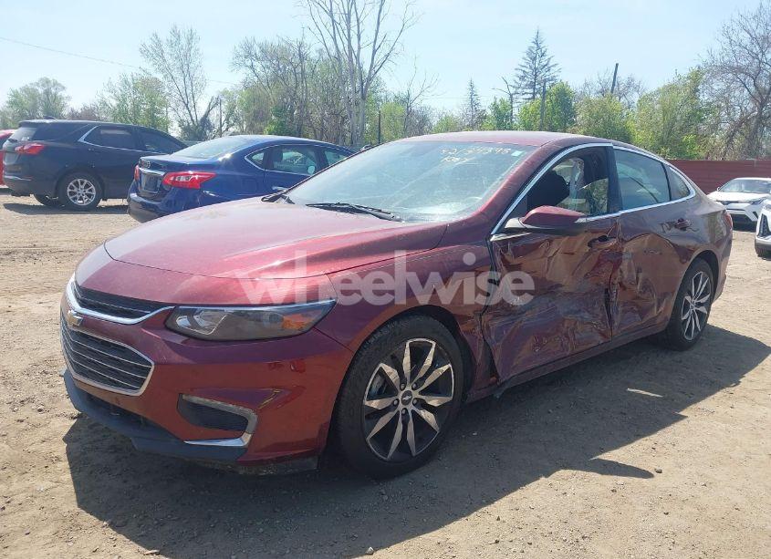 Photo 2 of 2016 Chevrolet Malibu 2LT (VIN 1G1ZF5SX3GF249972)