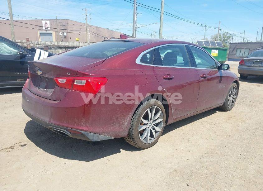 Photo 4 of 2016 Chevrolet Malibu 2LT (VIN 1G1ZF5SX3GF249972)