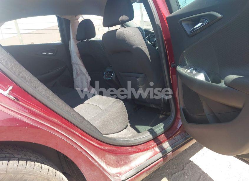 Photo 8 of 2016 Chevrolet Malibu 2LT (VIN 1G1ZF5SX3GF249972)