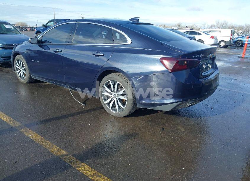 Photo 3 of 2016 Chevrolet Malibu 2LT (VIN 1G1ZF5SX6GF340217)