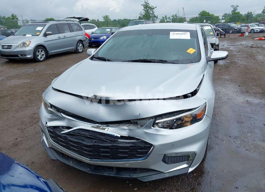 Photo 12 of 2016 Chevrolet Malibu 2LT (VIN 1G1ZF5SX6GF342324)