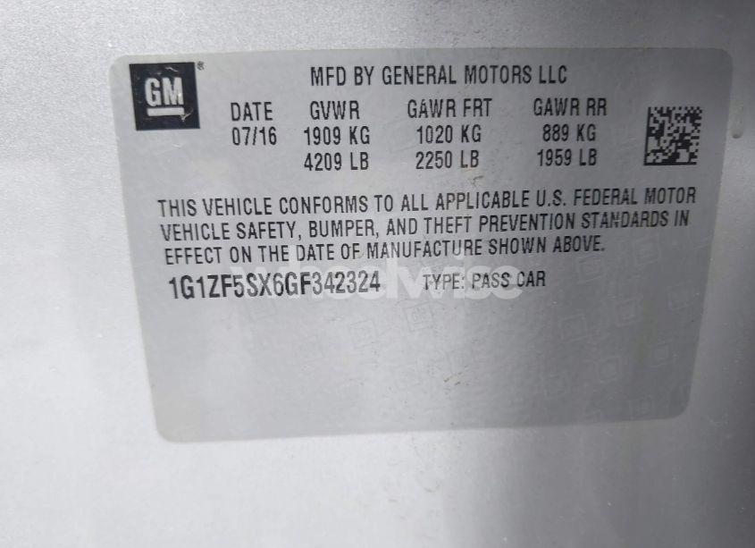 Photo 9 of 2016 Chevrolet Malibu 2LT (VIN 1G1ZF5SX6GF342324)