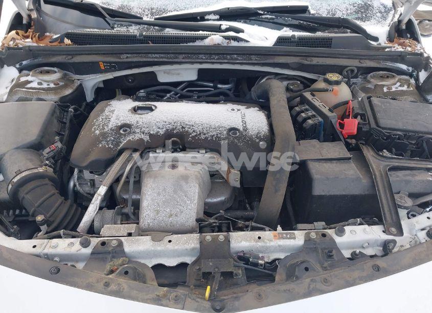 Photo 10 of 2016 Chevrolet Malibu 2LT (VIN 1G1ZF5SX6GF343926)