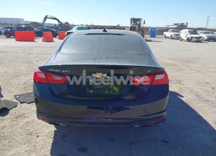 Photo 16 of 2016 Chevrolet Malibu 2LT (VIN 1G1ZF5SX7GF335687)