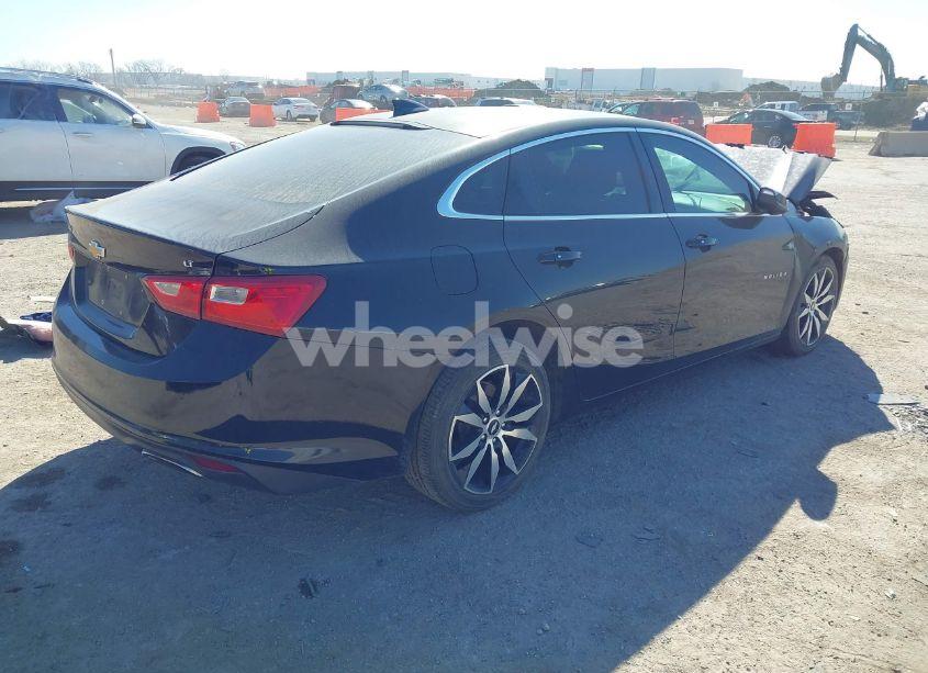 Photo 4 of 2016 Chevrolet Malibu 2LT (VIN 1G1ZF5SX7GF335687)