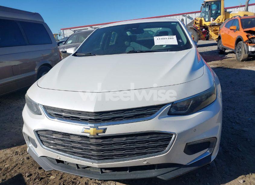 Photo 13 of 2016 Chevrolet Malibu 2LT (VIN 1G1ZF5SX8GF180549)