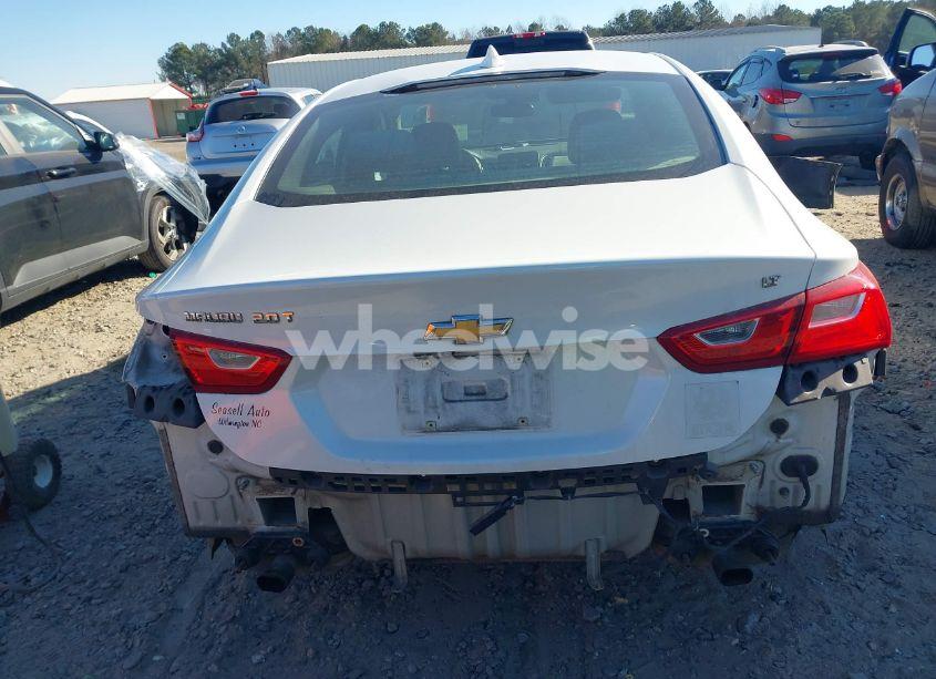 Photo 17 of 2016 Chevrolet Malibu 2LT (VIN 1G1ZF5SX8GF180549)