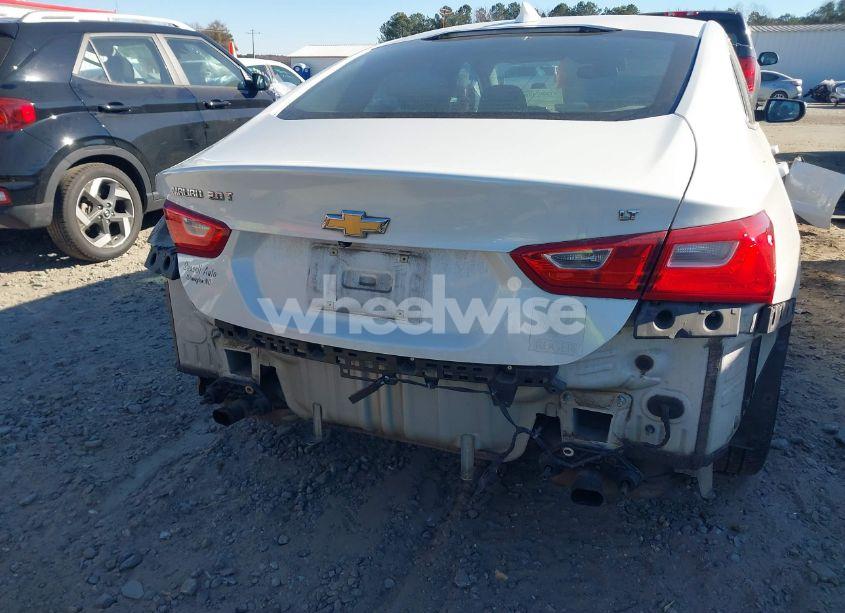 Photo 6 of 2016 Chevrolet Malibu 2LT (VIN 1G1ZF5SX8GF180549)