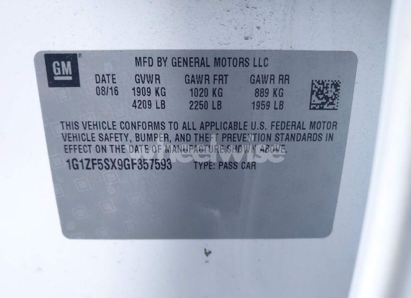 Photo 9 of 2016 Chevrolet Malibu 2LT (VIN 1G1ZF5SX9GF357593)