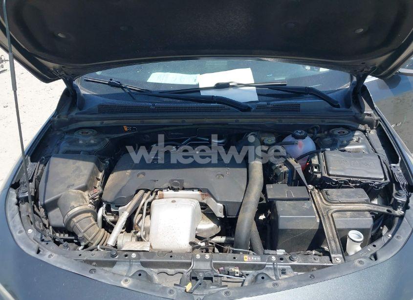 Photo 10 of 2016 Chevrolet Malibu 2LT (VIN 1G1ZF5SXXGF181928)