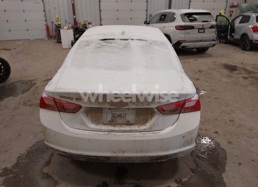 Photo 16 of 2016 Chevrolet Malibu 2LT (VIN 1G1ZF5SXXGF257454)