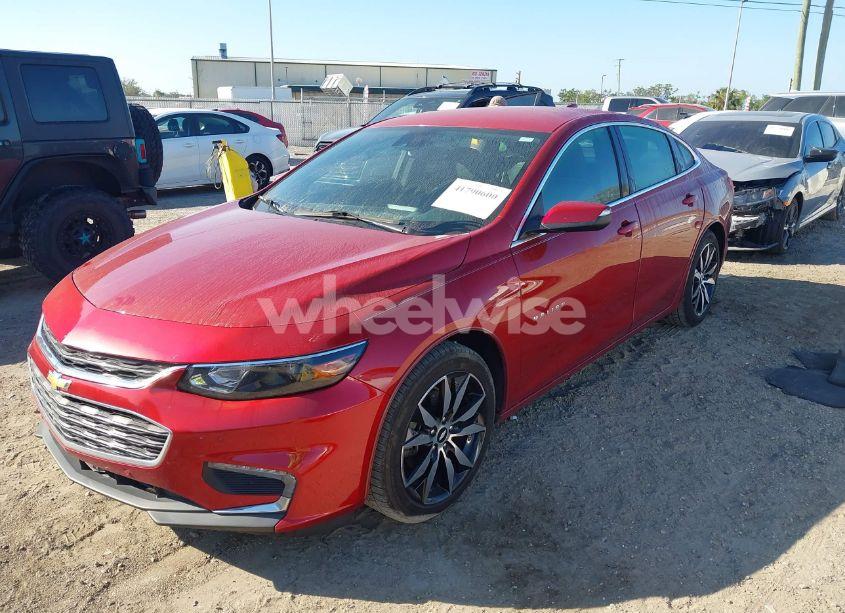 Photo 2 of 2016 Chevrolet Malibu 2LT (VIN 1G1ZF5SXXGF273119)