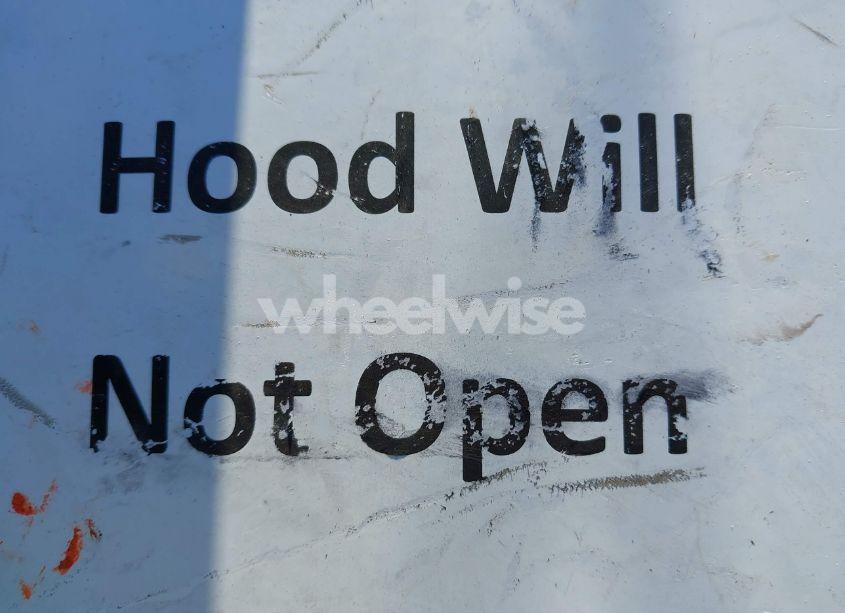 Photo 10 of 2016 Chevrolet Malibu 2LT (VIN 1G1ZF5SXXGF276022)