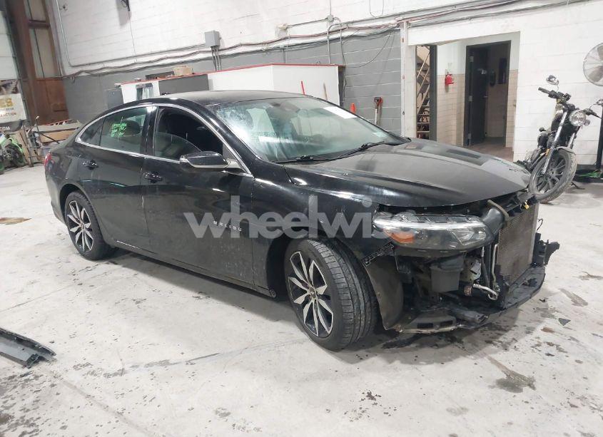 2016 Chevrolet Malibu 2LT (VIN 1G1ZF5SXXGF346778) main photo