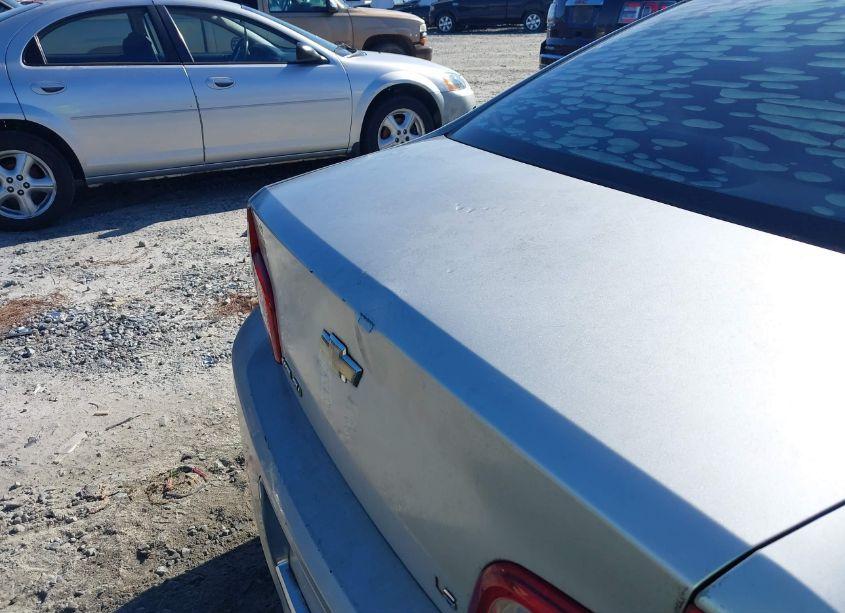 Photo 6 of 2009 Chevrolet Malibu LS (VIN 1G1ZG57B094109418)