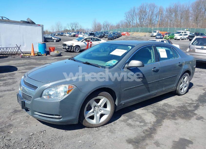 Photo 2 of 2009 Chevrolet Malibu LS (VIN 1G1ZG57B094206151)