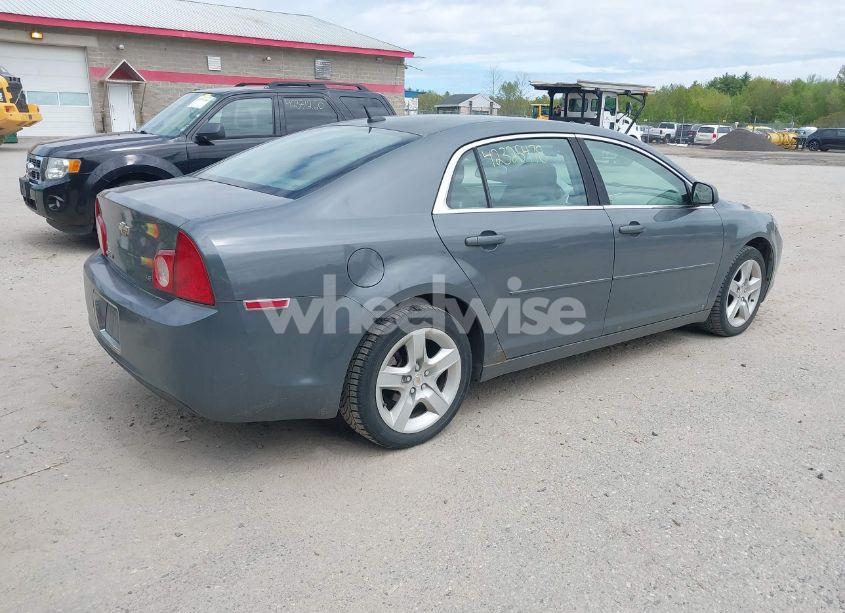 Photo 4 of 2009 Chevrolet Malibu LS (VIN 1G1ZG57B094259335)