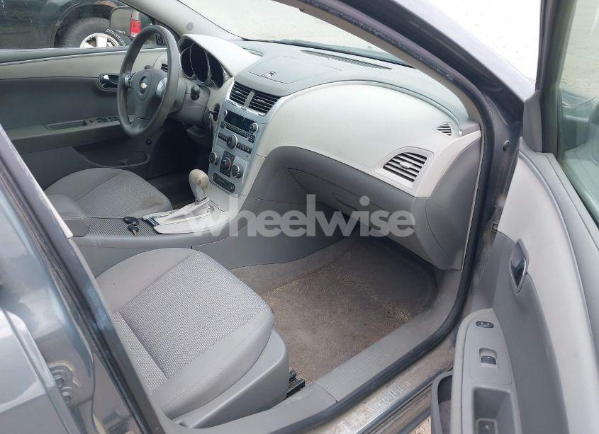 Photo 5 of 2009 Chevrolet Malibu LS (VIN 1G1ZG57B094259335)