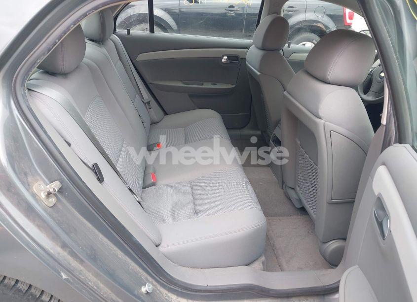 Photo 8 of 2009 Chevrolet Malibu LS (VIN 1G1ZG57B094259335)