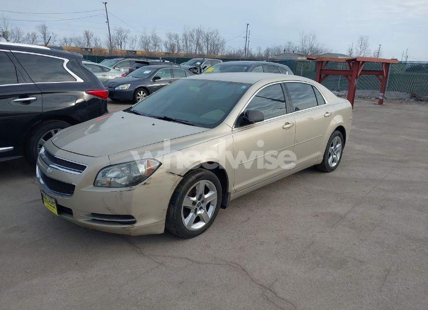 Photo 2 of 2009 Chevrolet Malibu LS (VIN 1G1ZG57B09F182471)