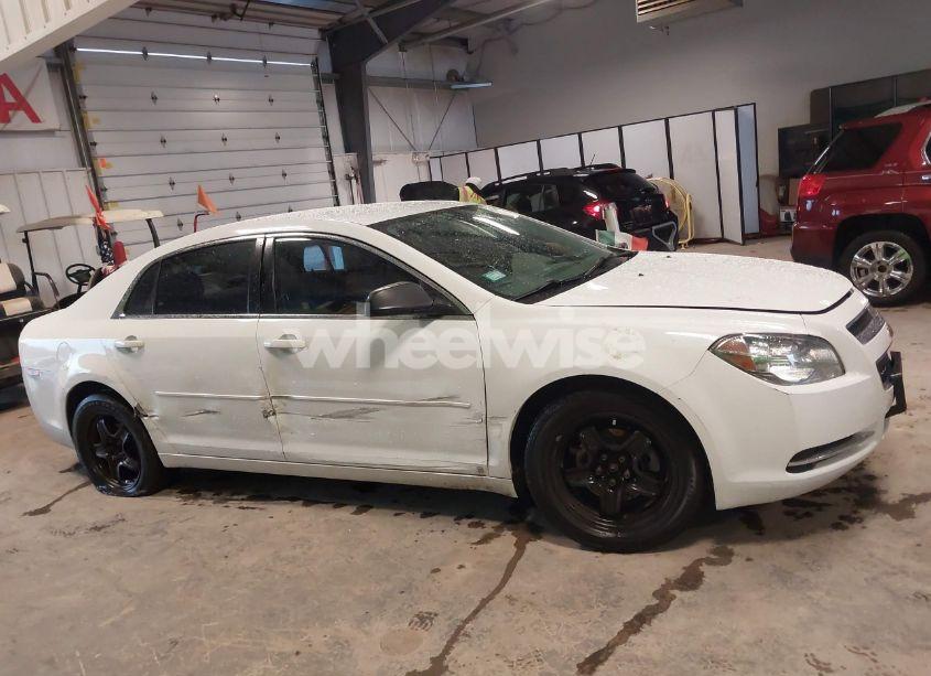 Photo 12 of 2009 Chevrolet Malibu LS (VIN 1G1ZG57B09F214822)
