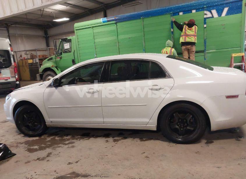 Photo 13 of 2009 Chevrolet Malibu LS (VIN 1G1ZG57B09F214822)