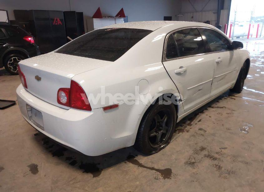 Photo 4 of 2009 Chevrolet Malibu LS (VIN 1G1ZG57B09F214822)