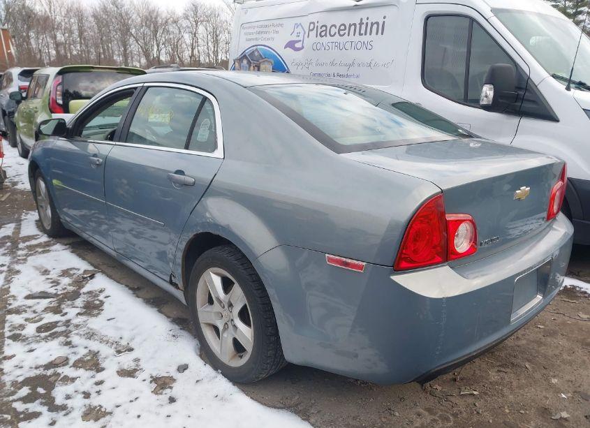 Photo 3 of 2009 Chevrolet Malibu LS (VIN 1G1ZG57B194231950)