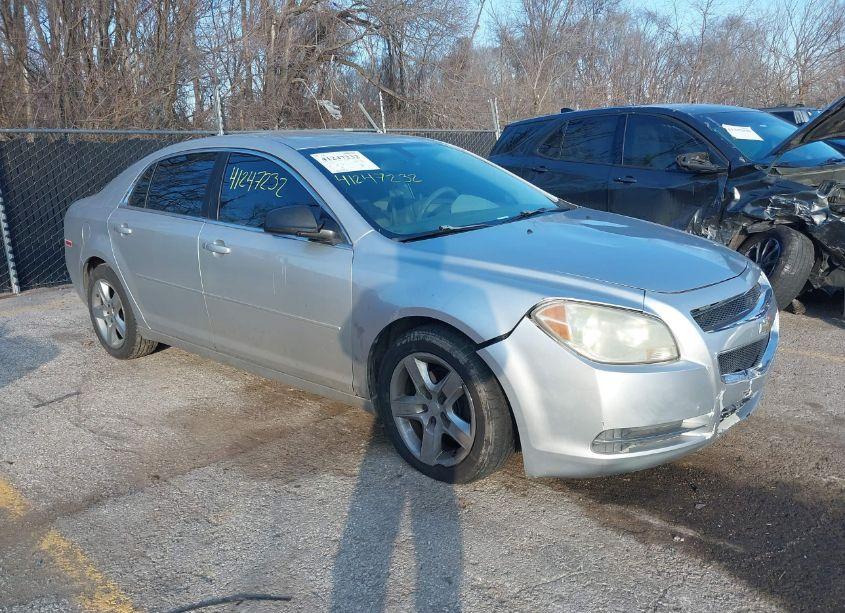 2009 Chevrolet Malibu LS (VIN 1G1ZG57B19F158907) main photo