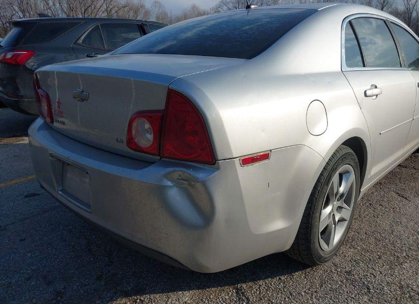 Photo 12 of 2009 Chevrolet Malibu LS (VIN 1G1ZG57B19F158907)