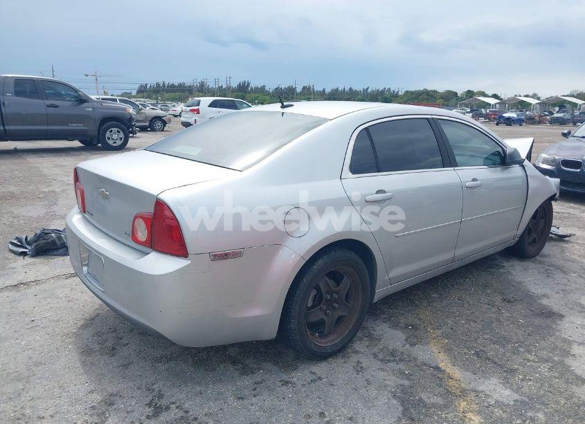 Photo 4 of 2009 Chevrolet Malibu LS (VIN 1G1ZG57B29F231394)