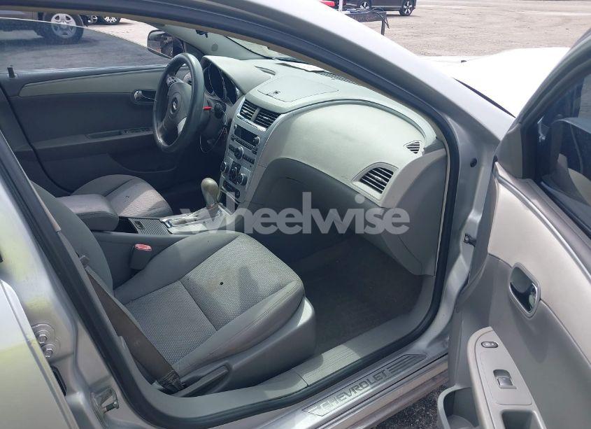 Photo 5 of 2009 Chevrolet Malibu LS (VIN 1G1ZG57B29F231394)