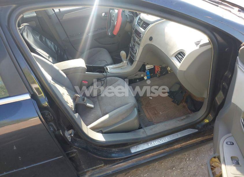 Photo 5 of 2009 Chevrolet Malibu LS (VIN 1G1ZG57B394185344)