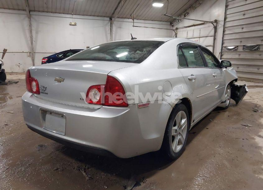 Photo 4 of 2009 Chevrolet Malibu LS (VIN 1G1ZG57B394229519)