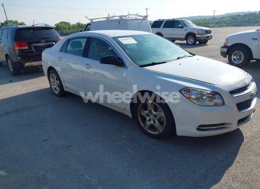 2009 Chevrolet Malibu LS (VIN 1G1ZG57B39F168127) main photo