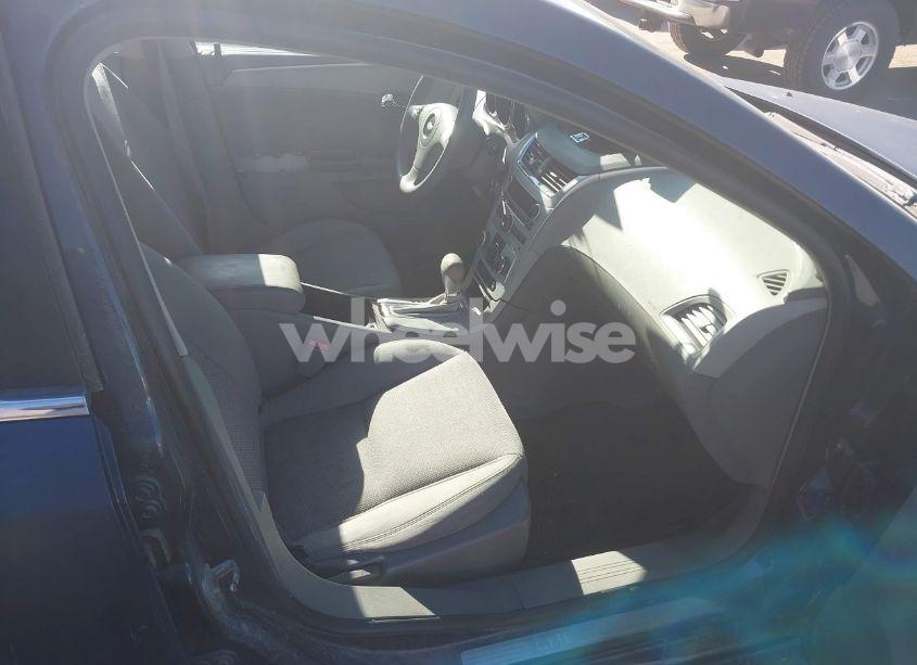 Photo 5 of 2008 Chevrolet Malibu LS (VIN 1G1ZG57B484190311)