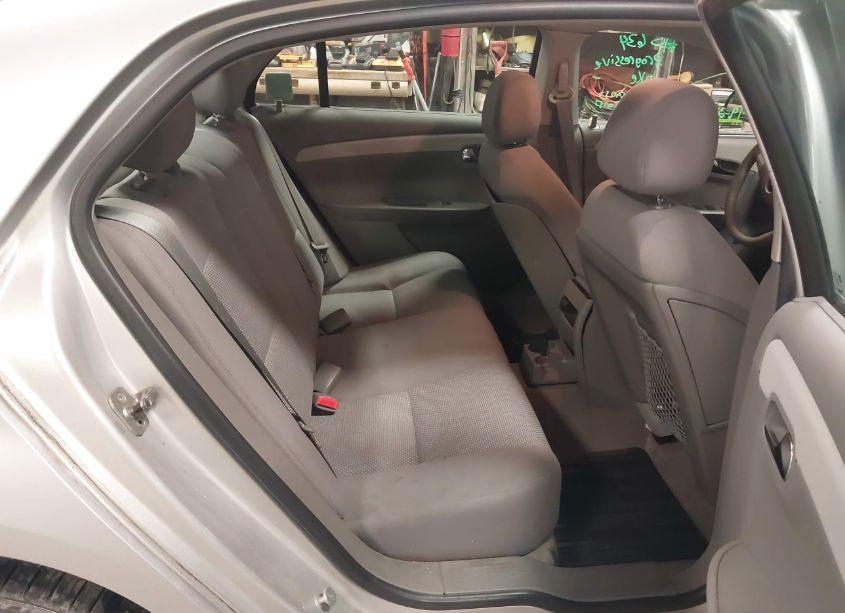 Photo 8 of 2009 Chevrolet Malibu LS (VIN 1G1ZG57B494157536)