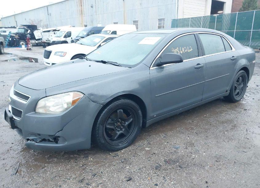 Photo 2 of 2009 Chevrolet Malibu LS (VIN 1G1ZG57B494159092)